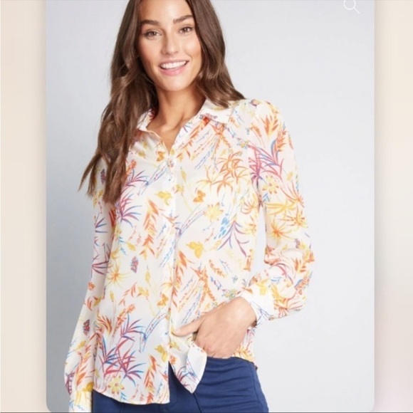 ModCloth Be Buzzworthy Button Up Blouse Size L - Picture 2 of 10